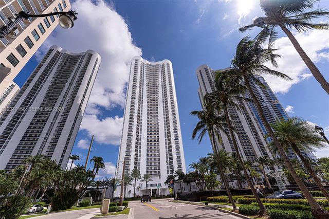 15901 Collins Ave 2805, Sunny Isles Beach, FL 33160