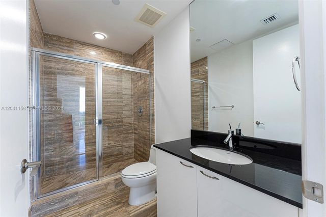 15901 Collins Ave 2805, Sunny Isles Beach, FL 33160