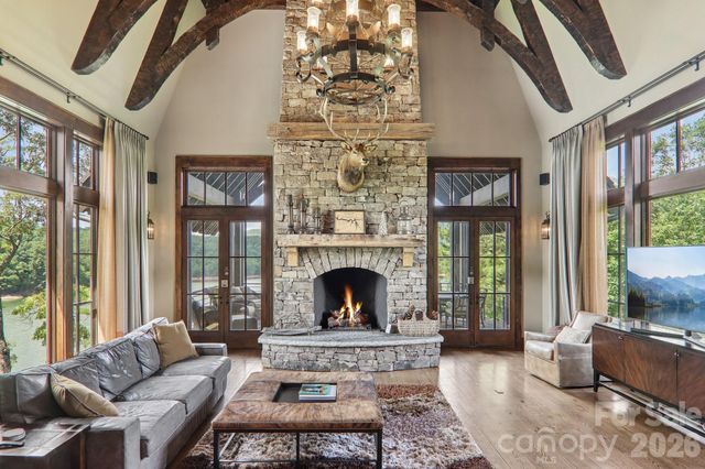 410 Lakewood Drive, Bryson City, NC 28713