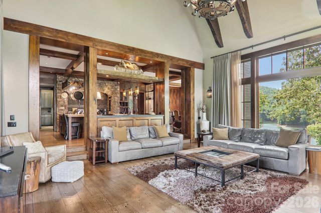 410 Lakewood Drive, Bryson City, NC 28713