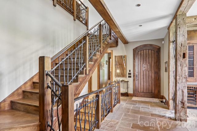 410 Lakewood Drive, Bryson City, NC 28713