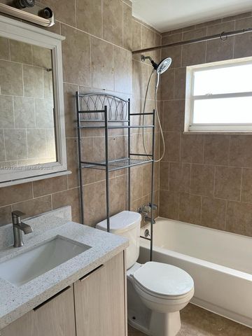 7820 NE Bayshore Court 209, Miami, FL 33138