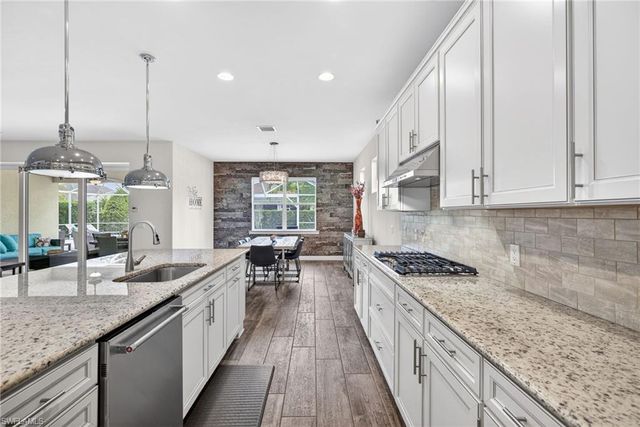 10582 Jackson Square DR, Estero, FL 33928