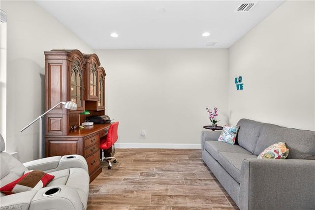 10582 Jackson Square DR, Estero, FL 33928