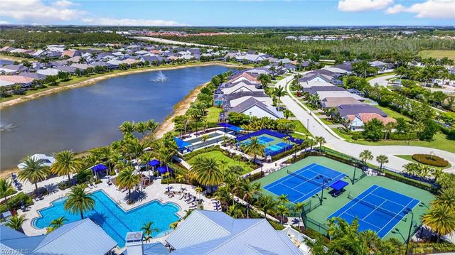 10582 Jackson Square DR, Estero, FL 33928