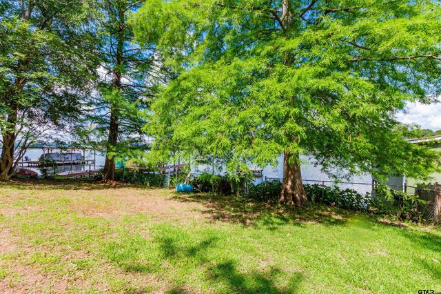 1424 CR 2270, Mineola, TX 75773