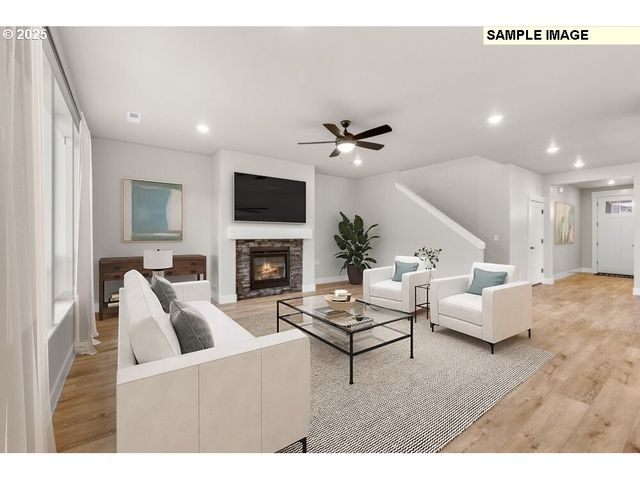 5957 Se 73rd Ave, Hillsboro, OR 97123