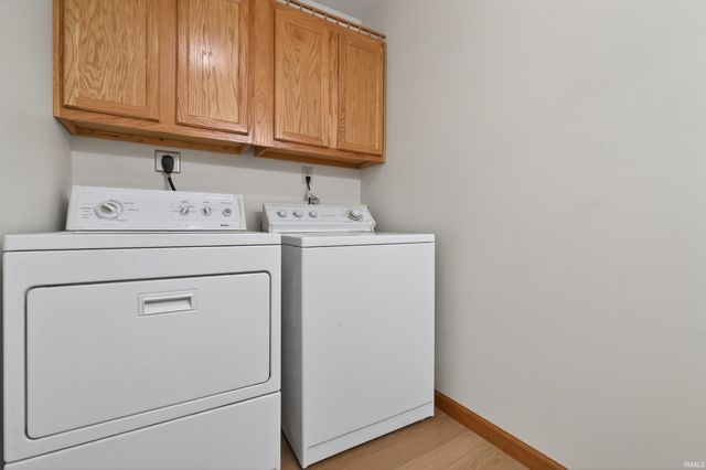 817 Katarina Court, Kendallville, IN 46755