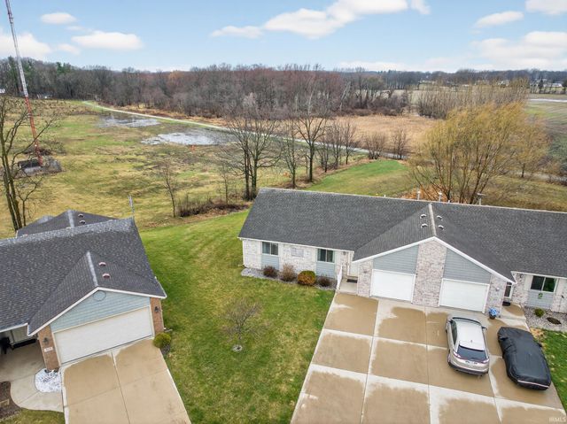 817 Katarina Court, Kendallville, IN 46755