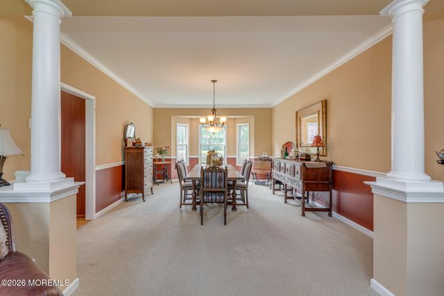 2 Dellaira Court, Wrightstown, NJ 08562