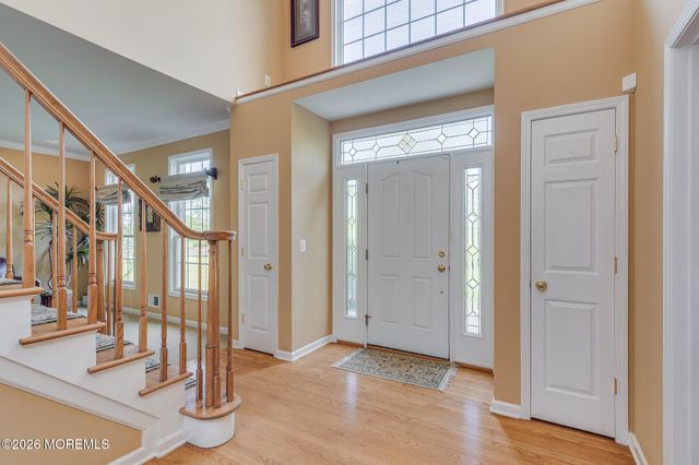 2 Dellaira Court, Wrightstown, NJ 08562