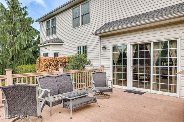 2 Dellaira Court, Wrightstown, NJ 08562