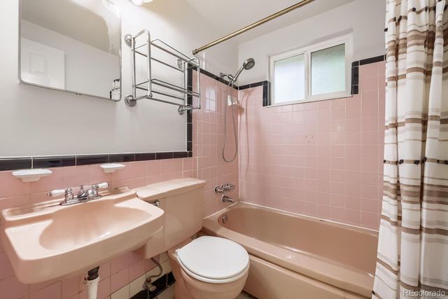 1640 Buchtel Boulevard, Denver, CO 80210
