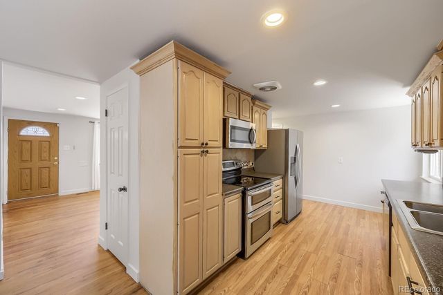 1640 Buchtel Boulevard, Denver, CO 80210