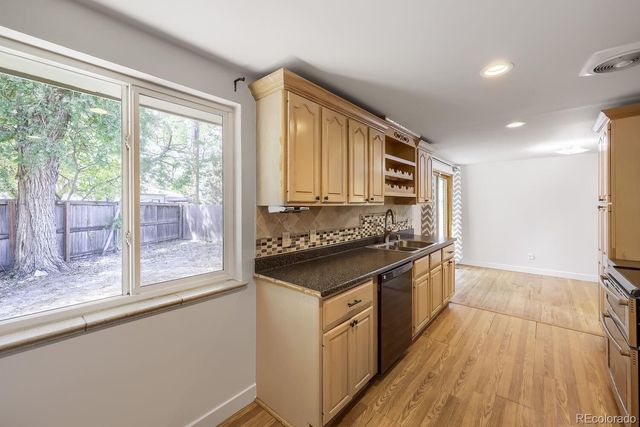 1640 Buchtel Boulevard, Denver, CO 80210