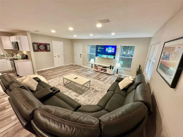 1987 MOSSWOOD DRIVE, Melbourne, FL 32935