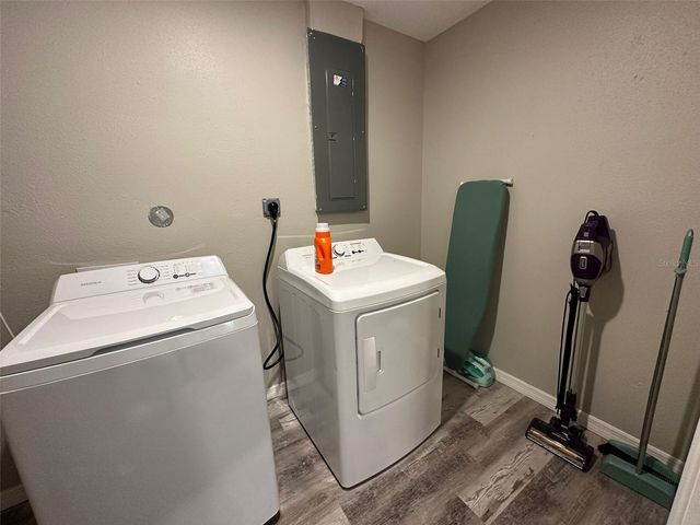 1987 MOSSWOOD DRIVE, Melbourne, FL 32935