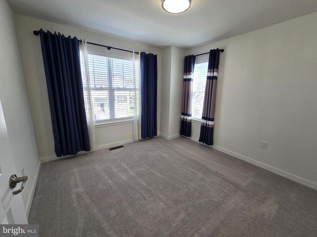 1928 BOULDER DR, Downingtown, PA 19335