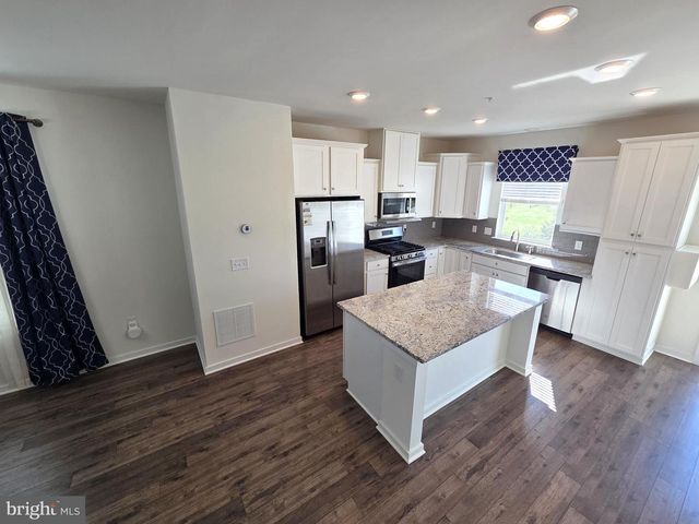 1928 BOULDER DR, Downingtown, PA 19335