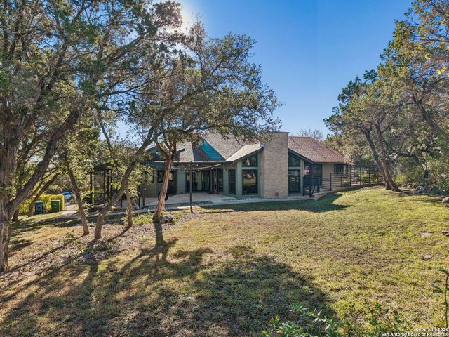 7435 Hummingbird Hill, San Antonio, TX 78255