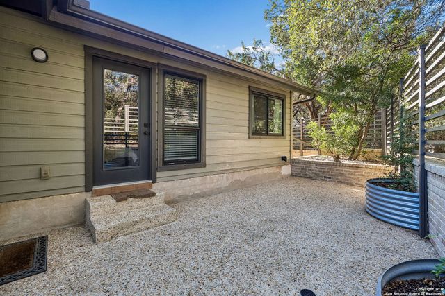 7435 Hummingbird Hill, San Antonio, TX 78255