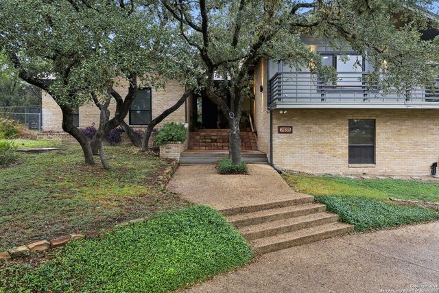 7435 Hummingbird Hill, San Antonio, TX 78255