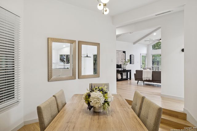 7435 Hummingbird Hill, San Antonio, TX 78255