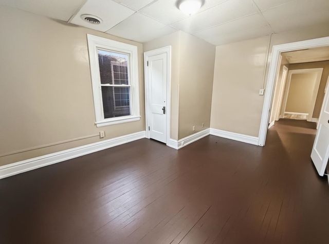 412 6th Avenue West, Huntington, WV 25701