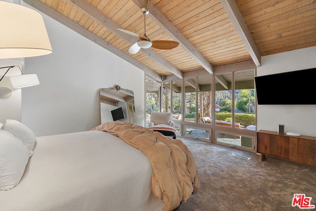 2121 Mckain Street, Calabasas, CA 91302