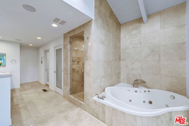 2121 Mckain Street, Calabasas, CA 91302