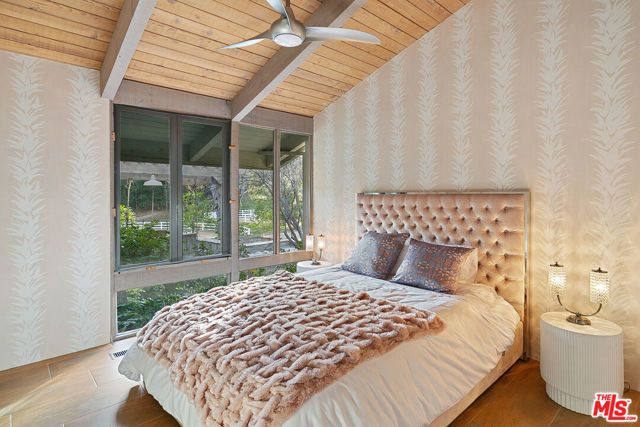 2121 Mckain Street, Calabasas, CA 91302