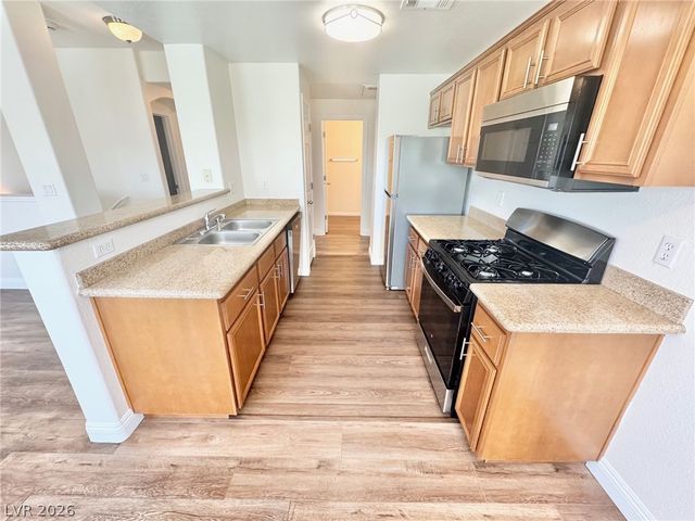 7701 West Robindale Road 237, Las Vegas, NV 89113