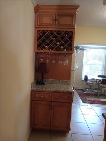 2464 AUSTRALIA WAY E 14, Clearwater, FL 33763