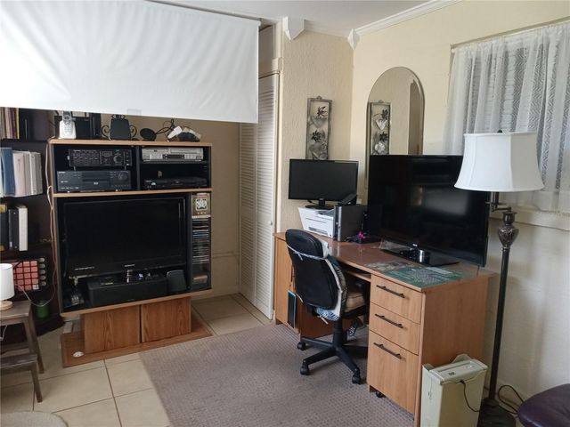 2464 AUSTRALIA WAY E 14, Clearwater, FL 33763