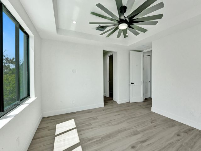 130 E Hart Street, Lantana, FL 33462