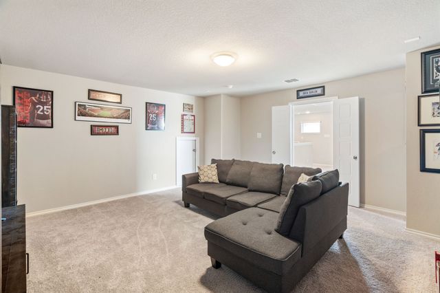 321 Pasture Drive, Midlothian, TX 76065