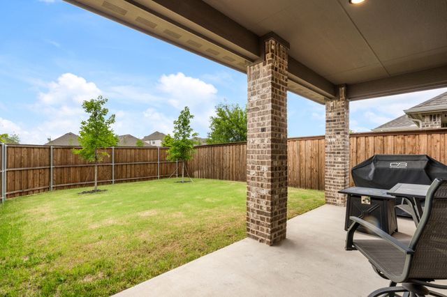 321 Pasture Drive, Midlothian, TX 76065