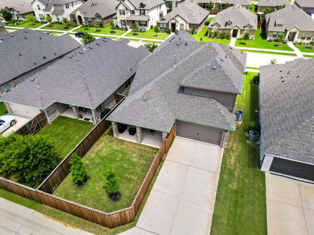 321 Pasture Drive, Midlothian, TX 76065