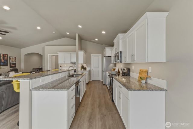 1203 SW Julia Street, College Place, WA 99324