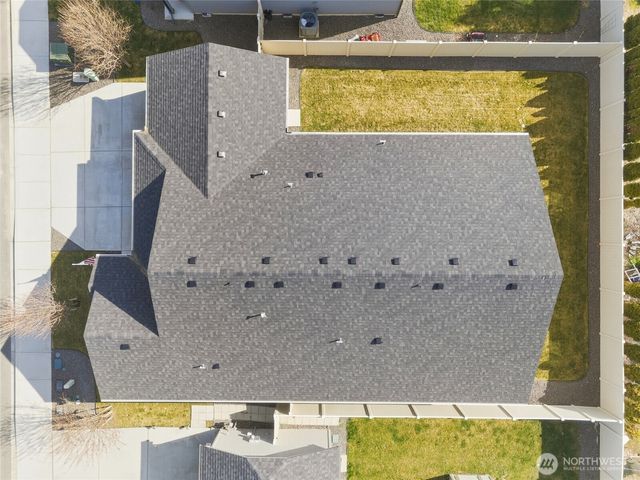 1203 SW Julia Street, College Place, WA 99324