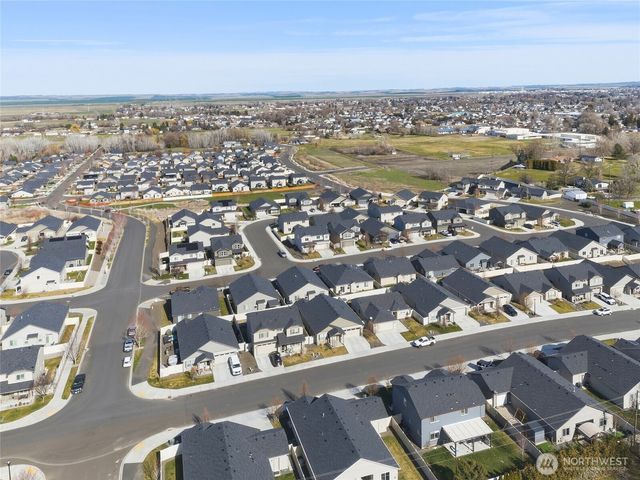 1203 SW Julia Street, College Place, WA 99324