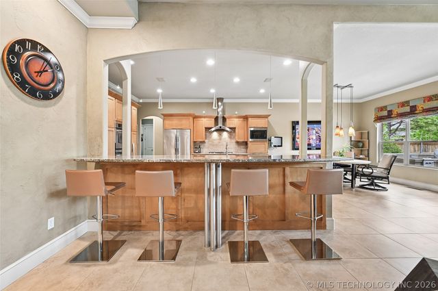 11307 S College Avenue, Tulsa, OK 74137