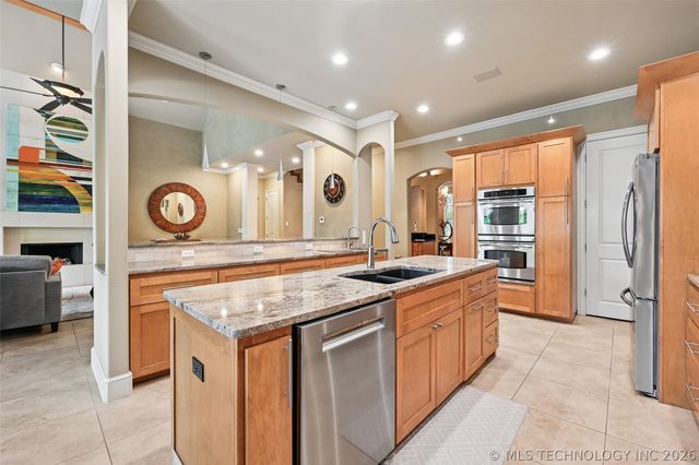 11307 S College Avenue, Tulsa, OK 74137