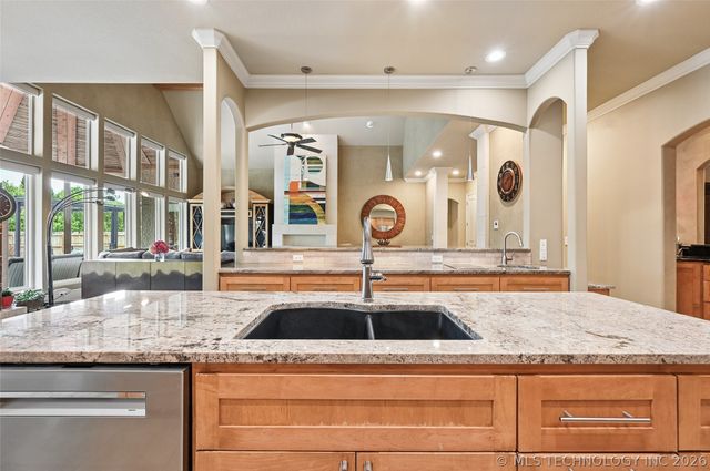 11307 S College Avenue, Tulsa, OK 74137