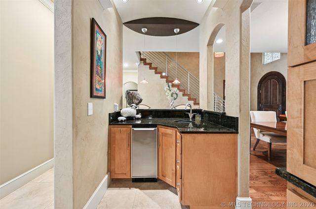 11307 S College Avenue, Tulsa, OK 74137