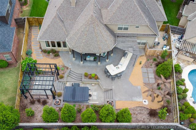 11307 S College Avenue, Tulsa, OK 74137