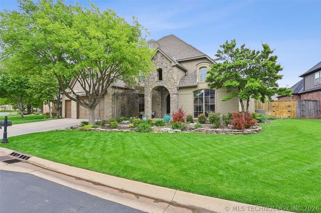 11307 S College Avenue, Tulsa, OK 74137