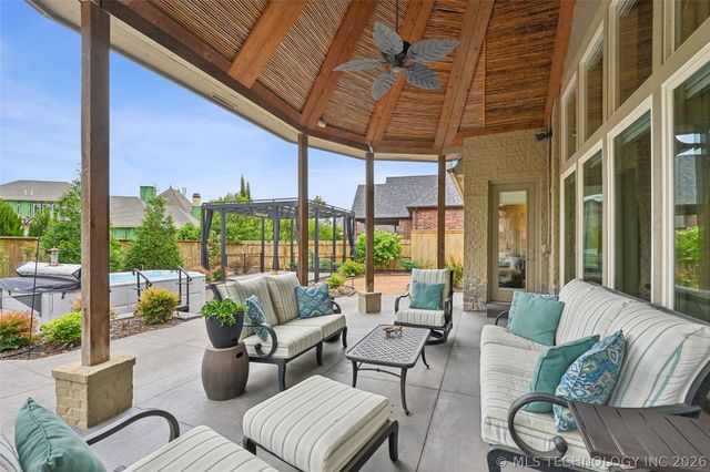 11307 S College Avenue, Tulsa, OK 74137