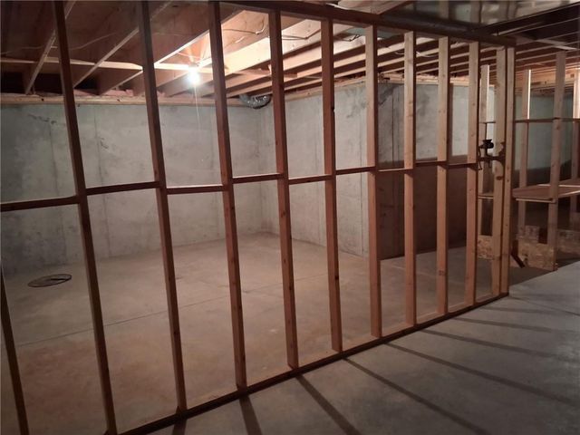 1250 Columbine Circle, Other, KS 67401