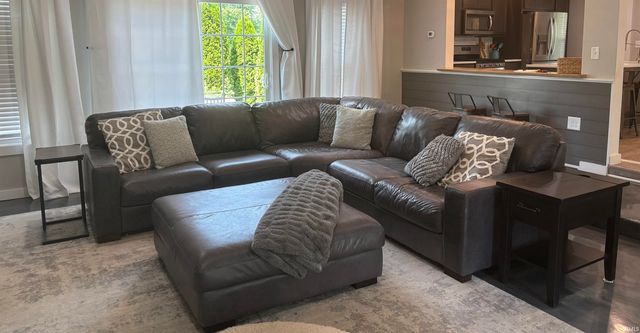 10484 Pretty Lake Trail, Plymouth, IN 46563